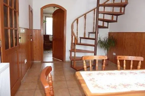 Apartman Foldes Tibor * Veľký Meder